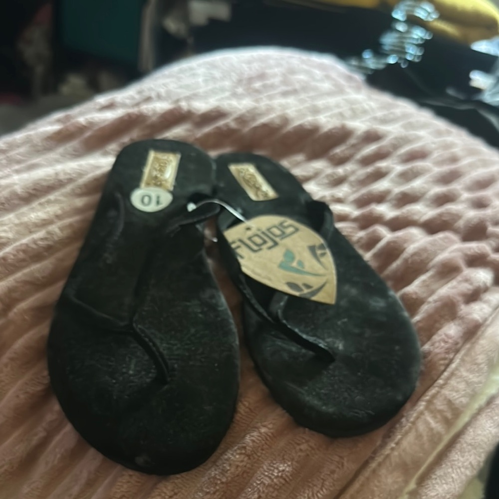 Black Flip Flops